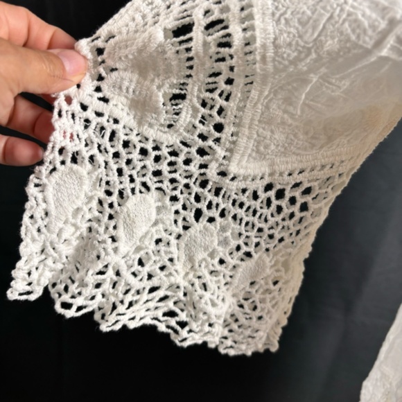 Womens open Knit Top Floral Pattern Dainty Cottagecore Country Chic Beachy SZ  M - Picture 8 of 9